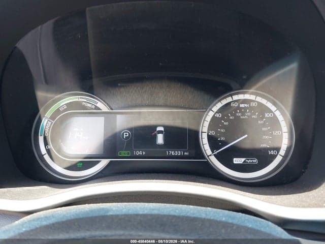 2017 KIA NIRO LX 7