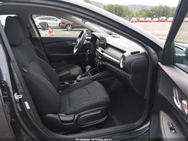 2020 KIA FORTE LXS 5