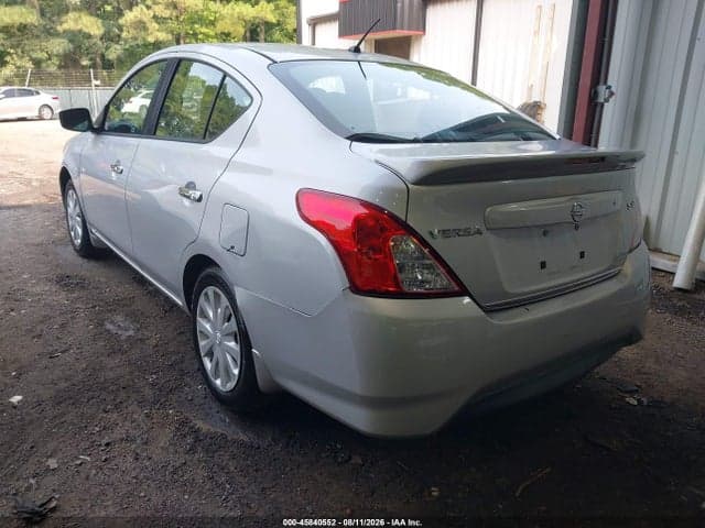 2017 NISSAN VERSA 1.6 SV 3