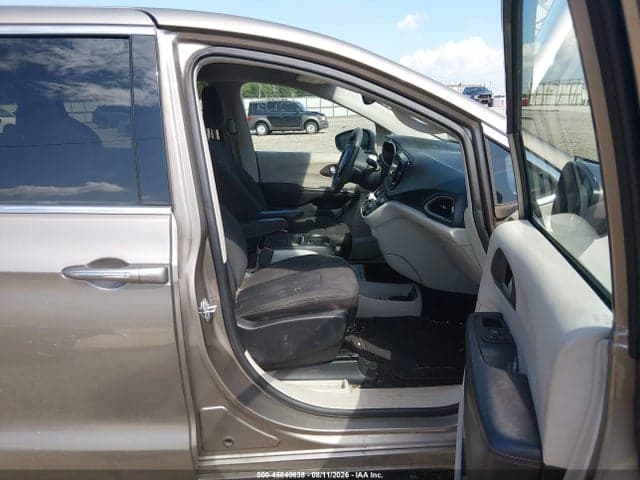 2017 CHRYSLER PACIFICA TOURING PLUS 5