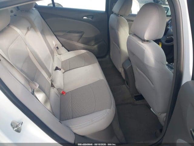 2017 CHEVROLET CRUZE LT AUTO 8