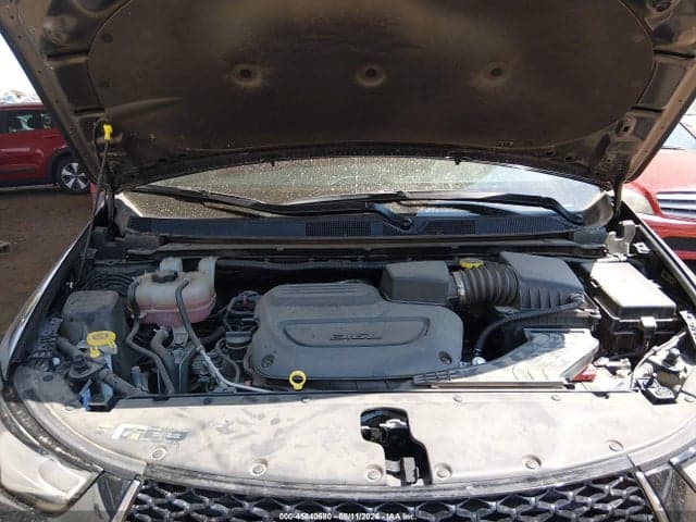 2022 CHRYSLER PACIFICA TOURING L 10