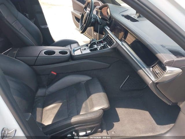 2018 PORSCHE PANAMERA 4S 5