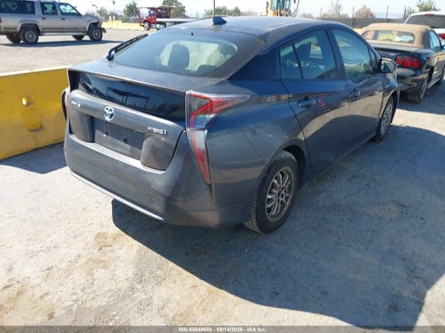 2017 TOYOTA PRIUS TWO 4