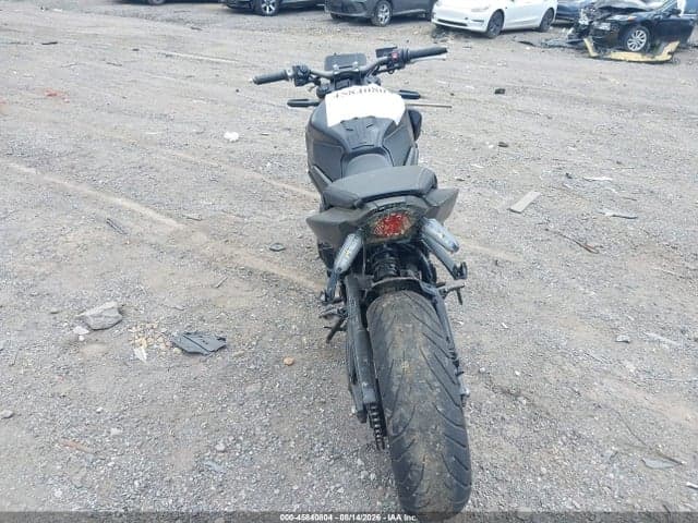 2024 HONDA CB650 R 6