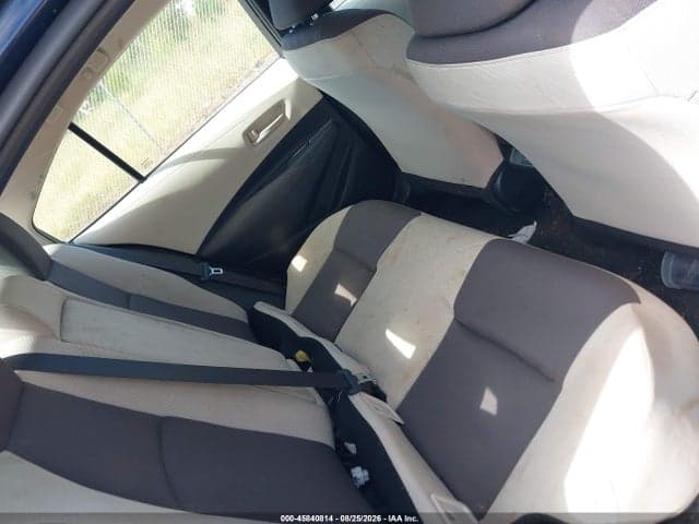 2026 TOYOTA COROLLA LE 8
