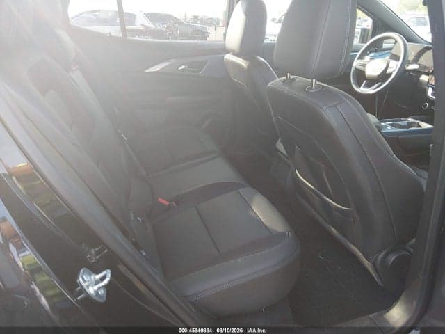 2024 CHEVROLET EQUINOX EV LT 8