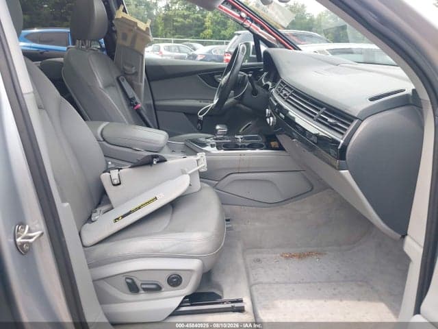 2017 AUDI Q7 3.0T PREMIUM 5