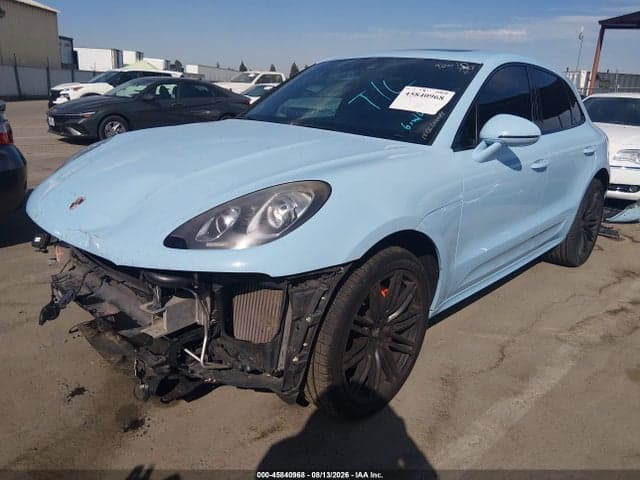 2018 PORSCHE MACAN TURBO 2