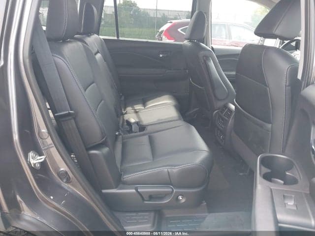 2017 HONDA PILOT TOURING 8