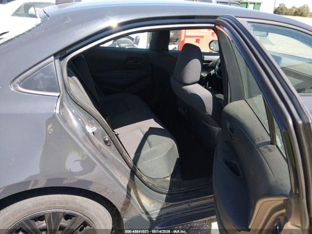 2025 TOYOTA COROLLA LE 8