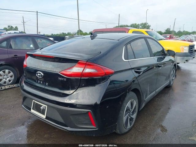 2019 HYUNDAI IONIQ HYBRID SEL 4