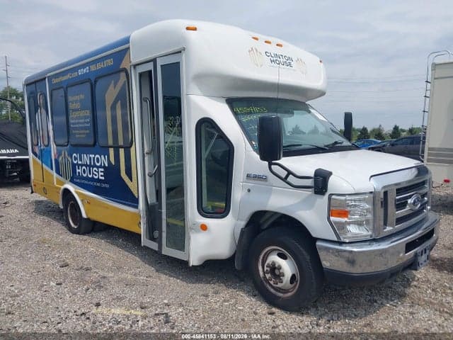 2019 FORD E-350 CUTAWAY 1