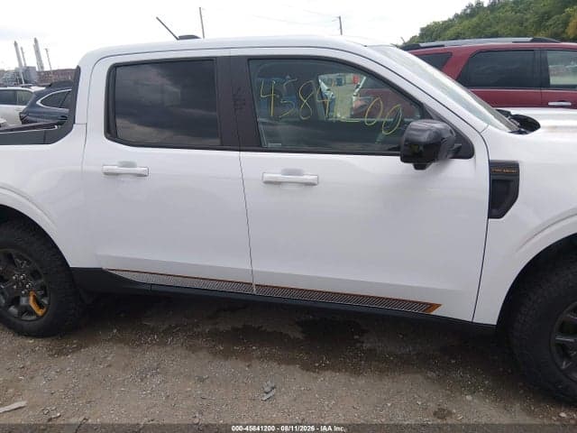 2025 FORD MAVERICK TREMOR 13