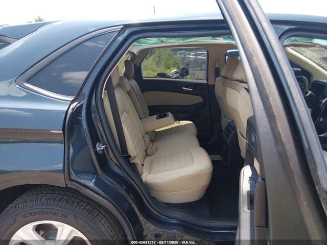 2022 FORD EDGE SE 8