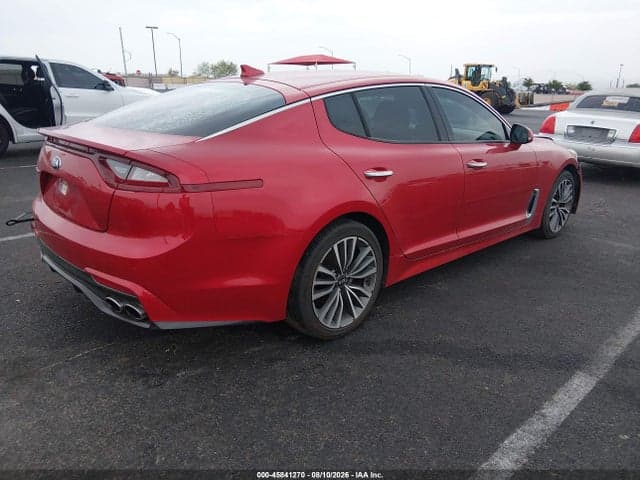 2019 KIA STINGER 4