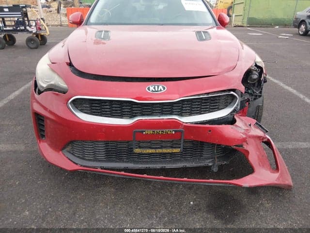 2019 KIA STINGER 6