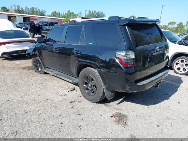 2019 TOYOTA 4RUNNER SR5 3