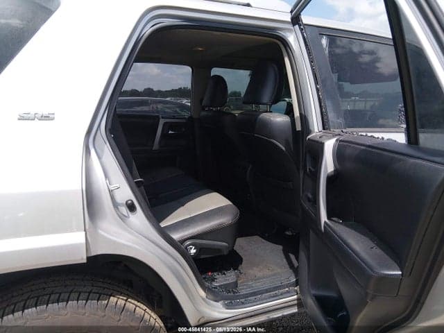 2017 TOYOTA 4RUNNER SR5 PREMIUM 8
