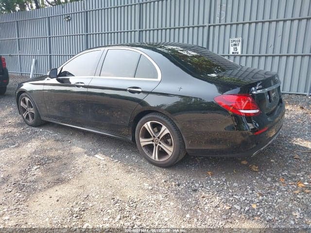 2019 MERCEDES-BENZ E 300 4MATIC 3