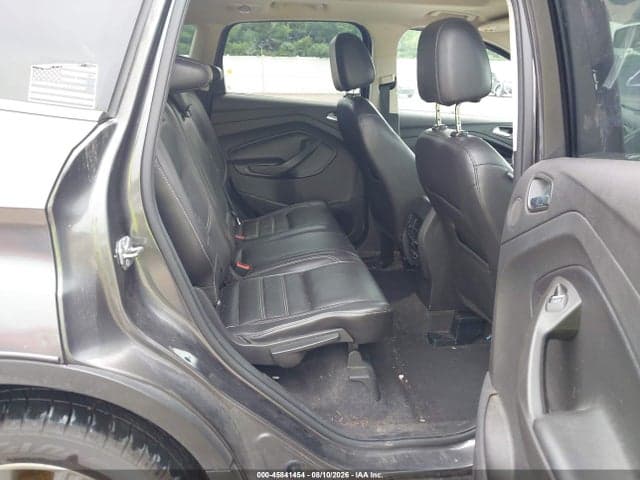 2017 FORD ESCAPE TITANIUM 8