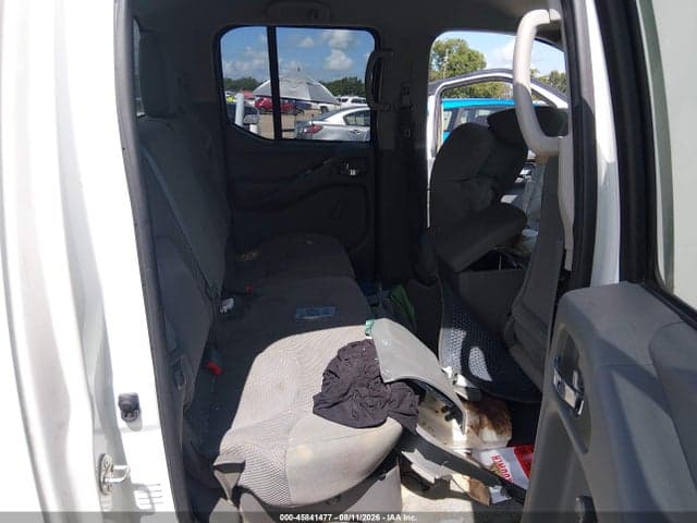 2017 NISSAN FRONTIER S 8