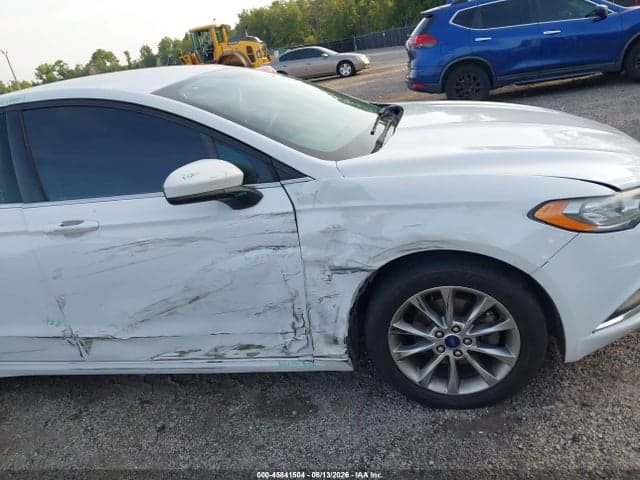 2017 FORD FUSION SE 6