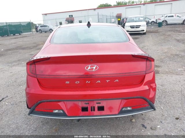 2021 HYUNDAI SONATA SE 16