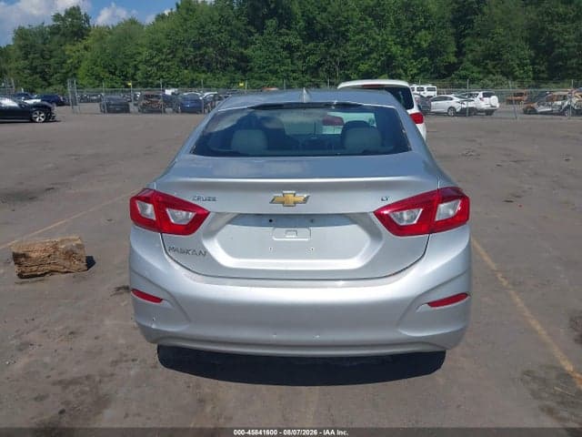 2017 CHEVROLET CRUZE LT AUTO 16