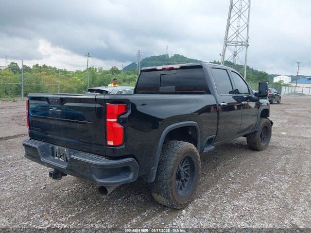2024 CHEVROLET SILVERADO 4