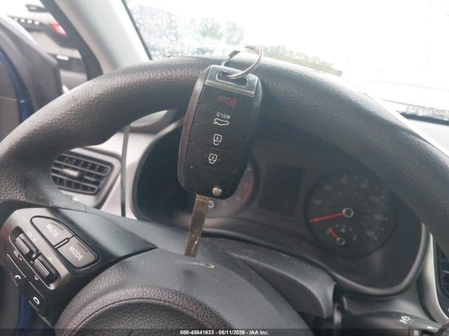2018 KIA RIO S 11