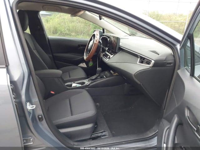 2024 TOYOTA COROLLA LE 5