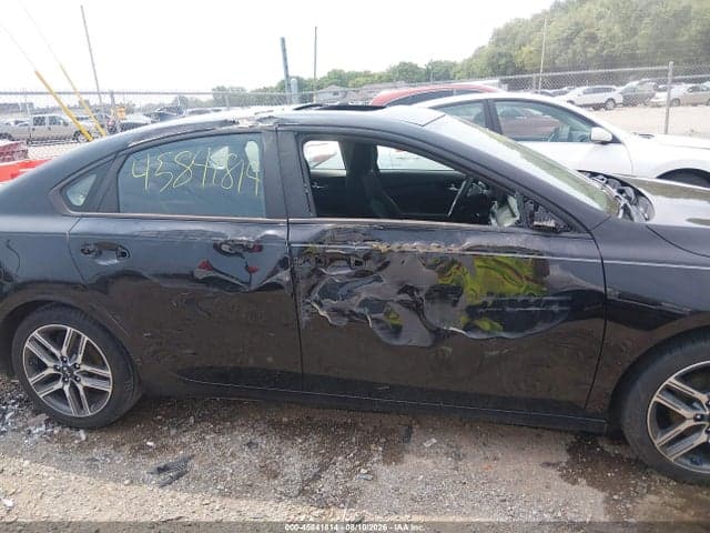 2019 KIA FORTE S 13
