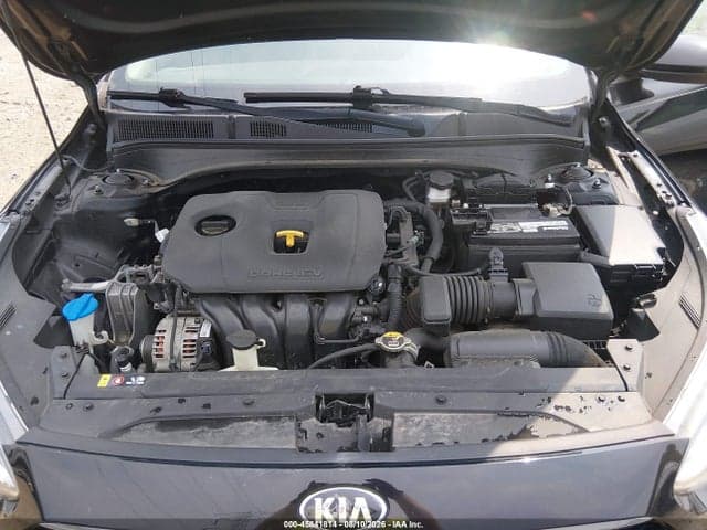 2019 KIA FORTE S 10