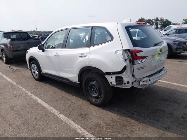 2023 SUBARU FORESTER 3