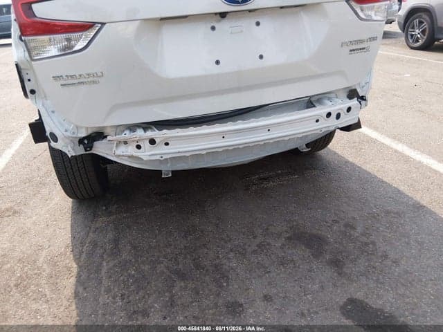 2023 SUBARU FORESTER 6