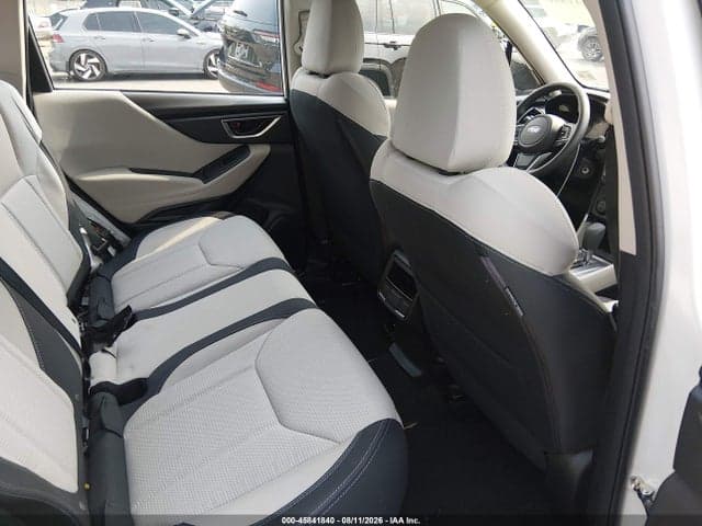 2023 SUBARU FORESTER 8