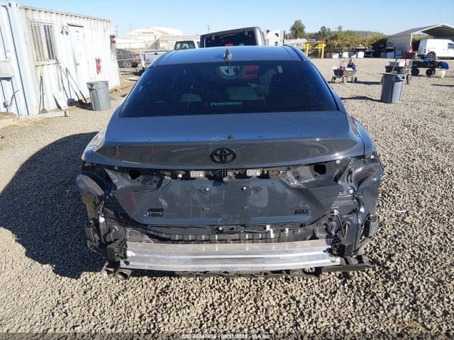 2025 TOYOTA CAMRY SE 17