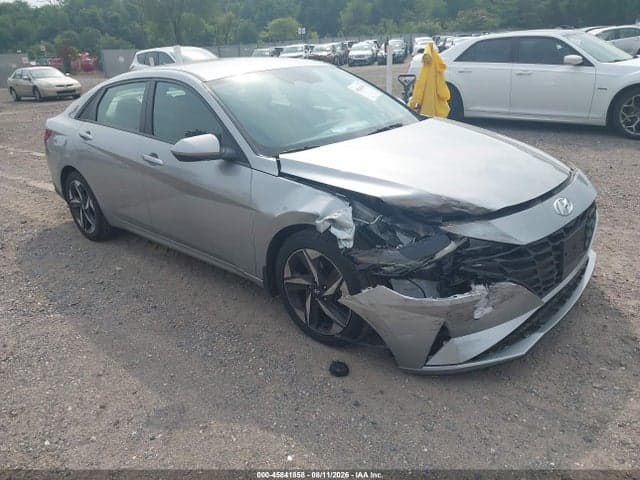 2023 HYUNDAI ELANTRA SEL 1