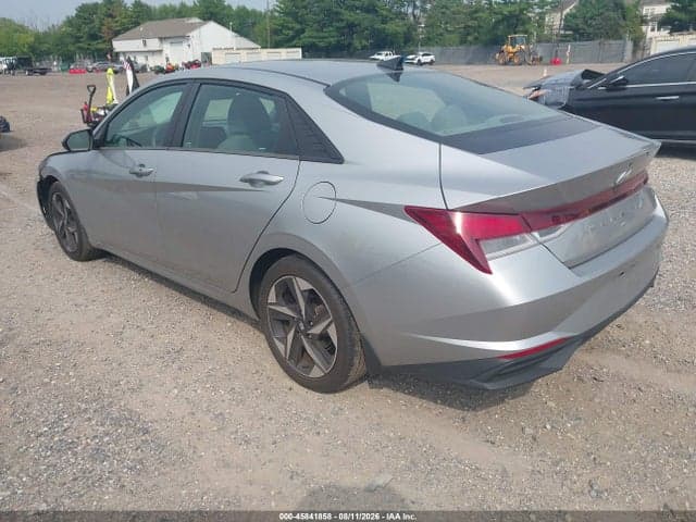 2023 HYUNDAI ELANTRA SEL 3
