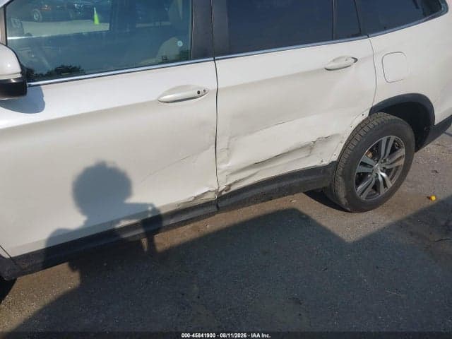 2017 HONDA PILOT EX 6