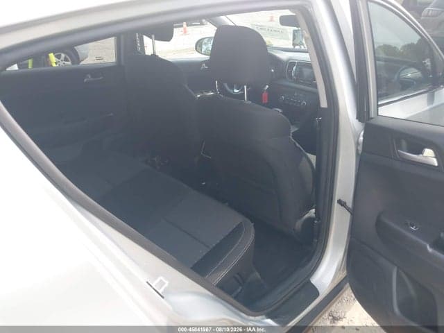 2018 KIA SPORTAGE LX 8