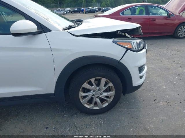 2020 HYUNDAI TUCSON SE 20
