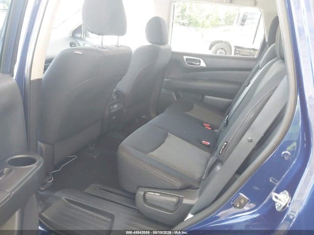 2019 NISSAN PATHFINDER S 8