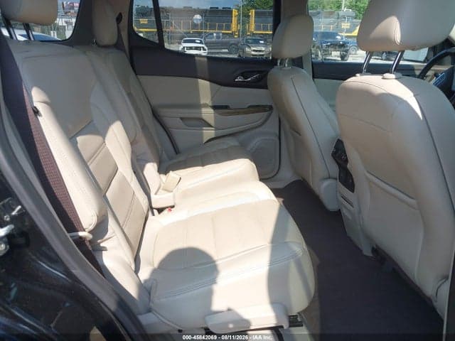 2019 GMC ACADIA DENALI 8