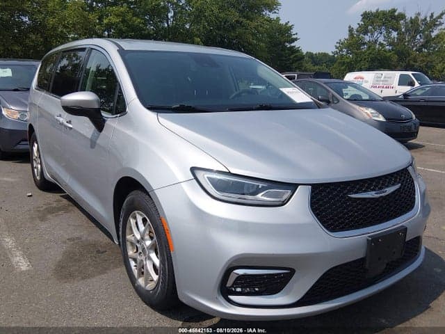 2023 CHRYSLER PACIFICA TOURING L 1