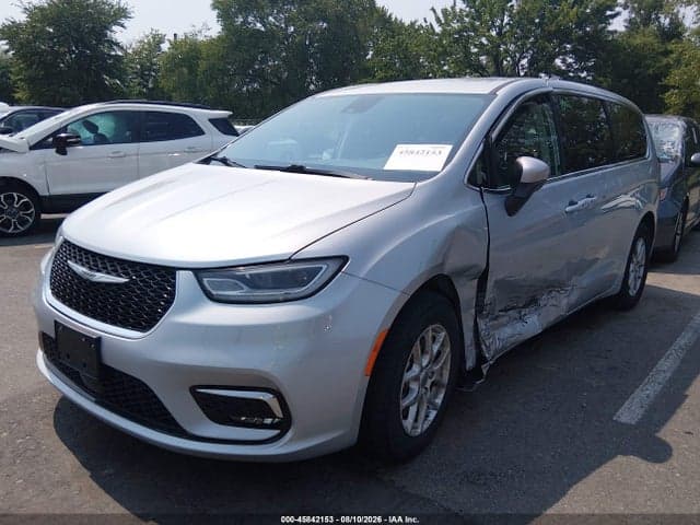 2023 CHRYSLER PACIFICA TOURING L 2