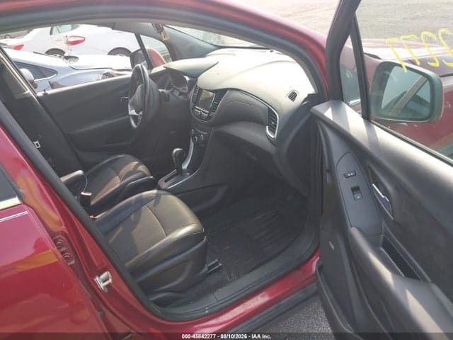 2018 CHEVROLET TRAX LT 5