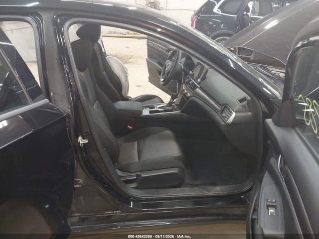 2019 HONDA ACCORD LX 4