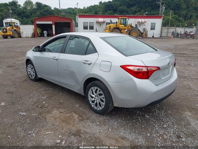 2017 TOYOTA COROLLA LE 3